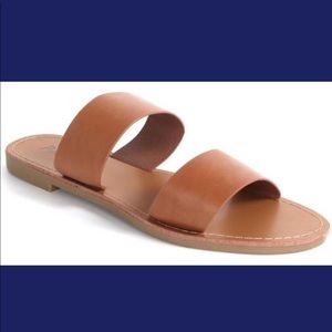 Double strap sandals